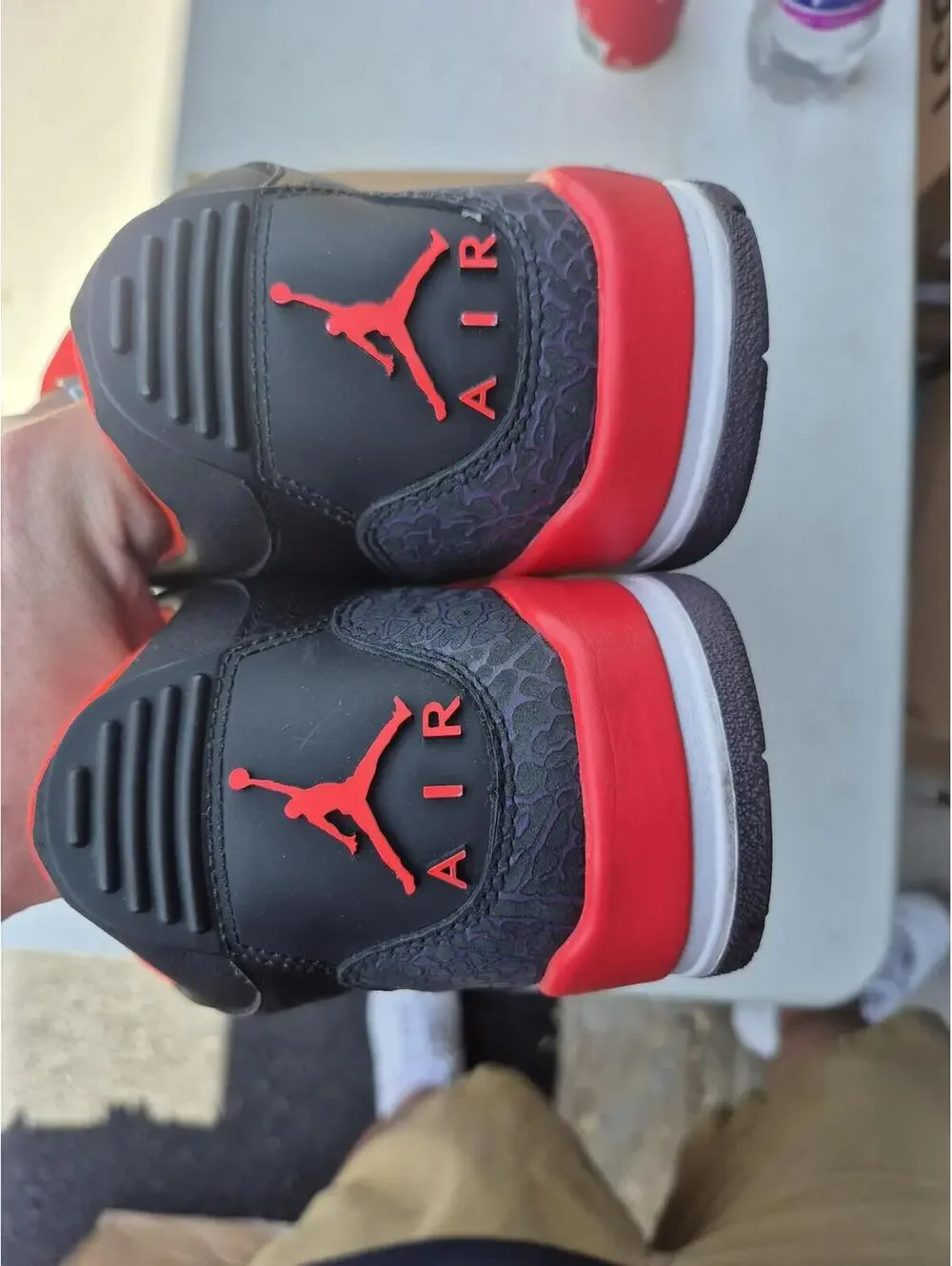 Air Jordan 3 Retro III Black Bright-Crimson Size 8.5 Mens